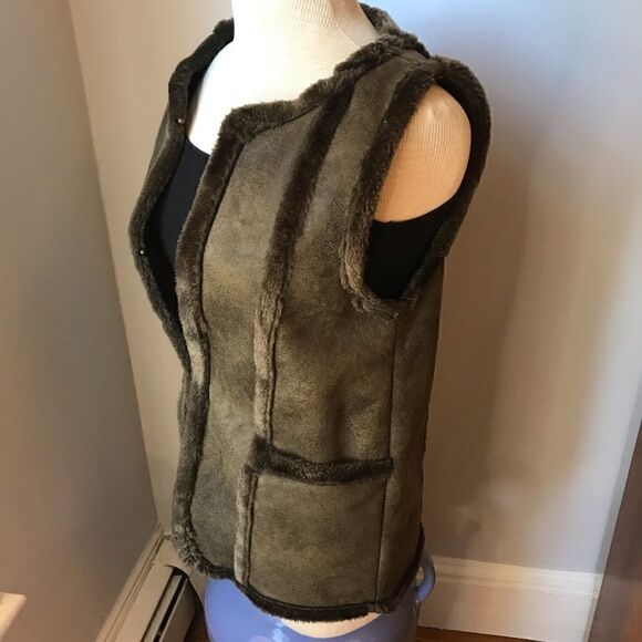XXI Faux Fur Vest, S/P, Khaki - Picture 3 of 8